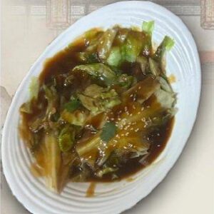 d4-zharenyj-na-silnom-ogne-salat-v-ustri